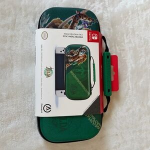 Nintendo Green Zelda Case with Silver Emblem